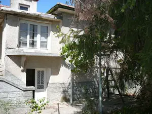 House in very good condition 55km away from Plovdiv