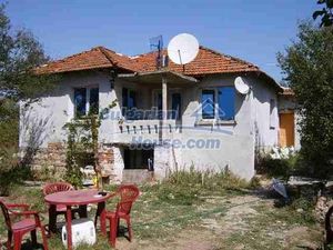 House for sale in good condition 15 km from Elhovo , Yambol