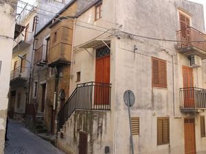 Apt in Sicily - Apt Alfano Via Roma and Salita Convento