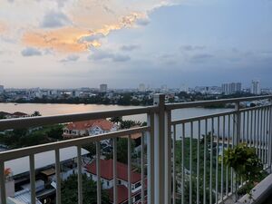 Luxury Apartment for Rent in Xi Riverview D2_3BRs