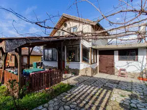 Video! House with 4 Bedrooms only 10 km from Sunny Beach