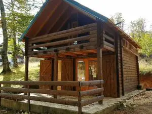 Two-storey, wooden house overlooking Durmitor