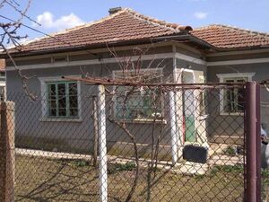 Lovely house ready to live in only 6Km from town General Tos