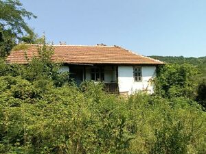 Villa near Etropole town, Sofia district - Laga village with