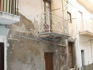Townhouse in Sicily - Alessi Via Crispi