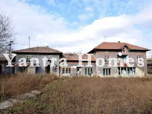 Bargain price for house in village close to Veliko Tarnovo
