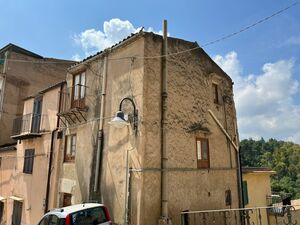 sh 749 town house, Caccamo, Sicily