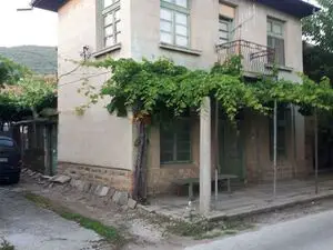  Lovely 2-Storey House near Sevlievo Town - Yard 500m²