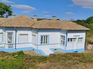 Well Presented Cottage 1 Hour From Coast and Varna