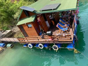 A fully equipped raft on Lake Perućac is for sale