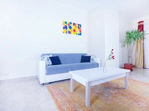  Studio 37m Pool View in Down Town