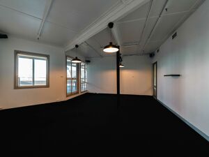 Private Office Space for 5-6 people - $500/week NEGOTIABLE