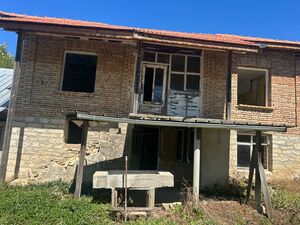 2000SQM BULGARIANHOUSE/LAND in shumen region 