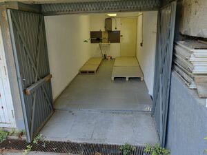 I am selling a warehouse-garage in Zemun Polje