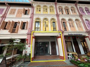 Shophouse For Rent "Rare Heritage Shophouse at Chinatown"