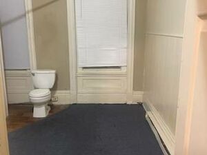  Cozy & Affordable Room with Private Bathroom