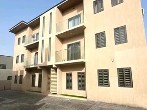 Executive 2-bedroom Smart apartment @ Adjriganor 