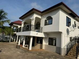 Spacious 2-bedroom apartment @ Achimota/ +233243321202