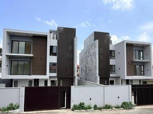 Ultra Modern 4-Bedroom Villa house@ Cantonment