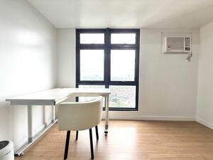 Condo Unit For Rent - 32nd Floor Tower 2 at High Park Vertis