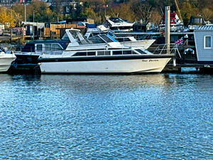 Affordable Riverside Living - River Phantom   £29,995