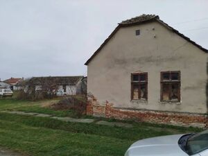 House for renovation, Lazarevo-Zrenjanin