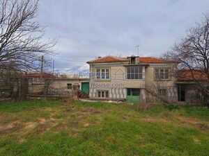 Lovely house with big garden 30km from Stara Zagora