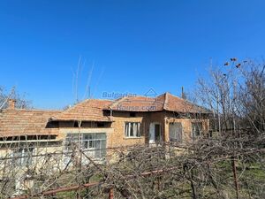Rural Bulgarian property with garden 3500sq.m 14km to Danube