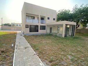 EXECUTIVE4-BEDROOM HOUSE TO LET@CANTONMENT/+233243321202
