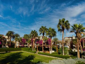 studio partment 54sqm pool view for fale in sahl hasheesh