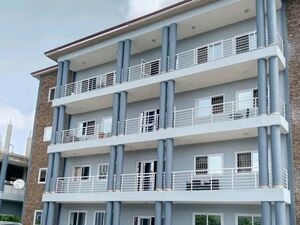 EXEC.3-BEDROOM APARTMENT TO LET@ NORTH LEGON