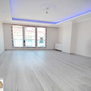 Near Markets 2+1 apartment for sale in Istanbul