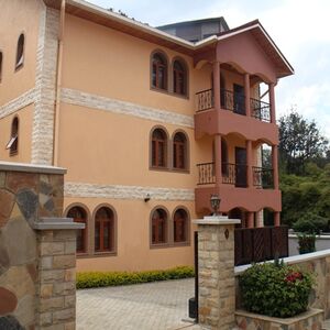 Fully Furnished 6Bedroom Villa For Rent,Nairobi,Kenya  