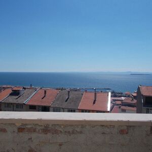 2 level apartment (maisonette) in St. Vlas, with sea views
