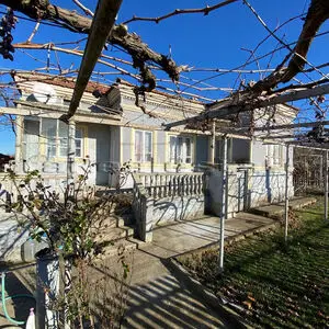 Cheap house in Vedrina near Dobrich