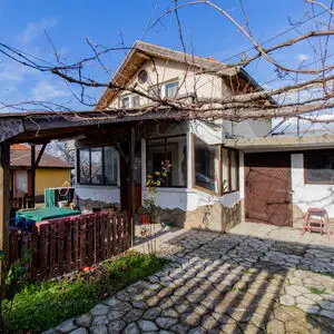 Video! House with 4 Bedrooms only 10 km from Sunny Beach