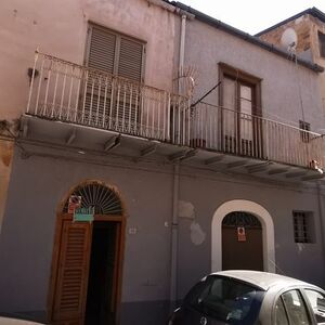 Townhouse in Sicily - Arfeli Via Ariosto