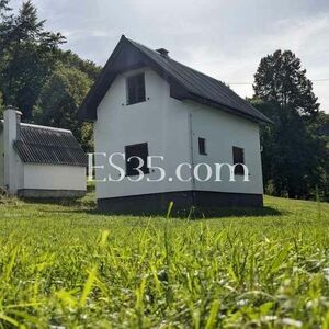 Classic village house 40m2 1+2 in good condition in Shavnik