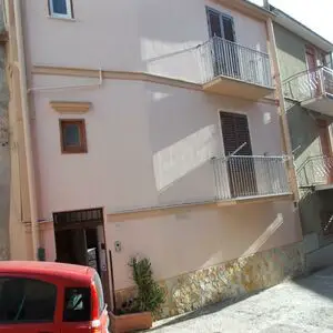 sh 728 town house, Caccamo, Sicily