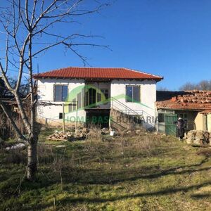 Renovation project,house + additional buildings,Vetrino mun 