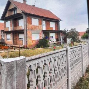 I am selling a house in Velika Krsna, Mladenovac, Serbia