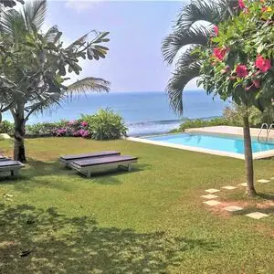 Beach front villa 7 AC rooms Sri Lanka long term rental