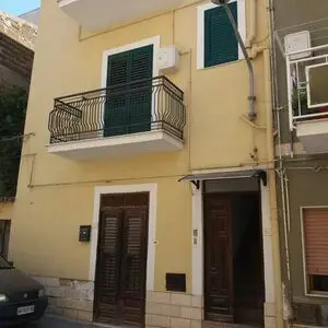 Townhouse in Sicily - Casa Testasecca Via Oberdan n.50