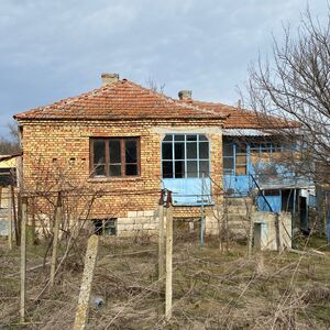 Cheap house in General Kiselovo, Varna area