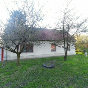 1-storey house for sale, Mali Beograd, €22,000, 116m²