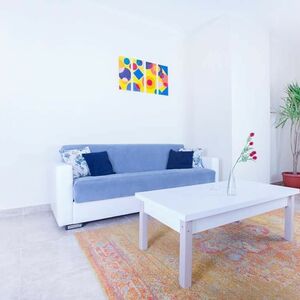  Studio 51m pool view in down town