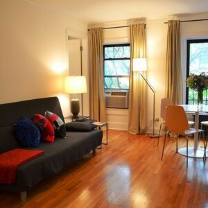 VERY SPACIOUS 1 BED/ 1 BATH APARTMENT IN DOWNTOWN PALO ALTO