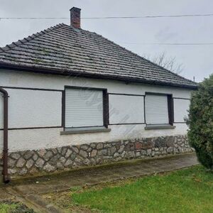 House in Döbrököz, Tolna