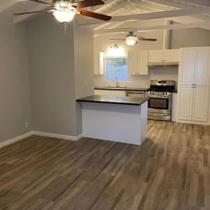 San Rafael 1 bedroom 1 bathroom apartment