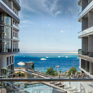  Studio 40 m. pool and sea view. located in Panorama Hills